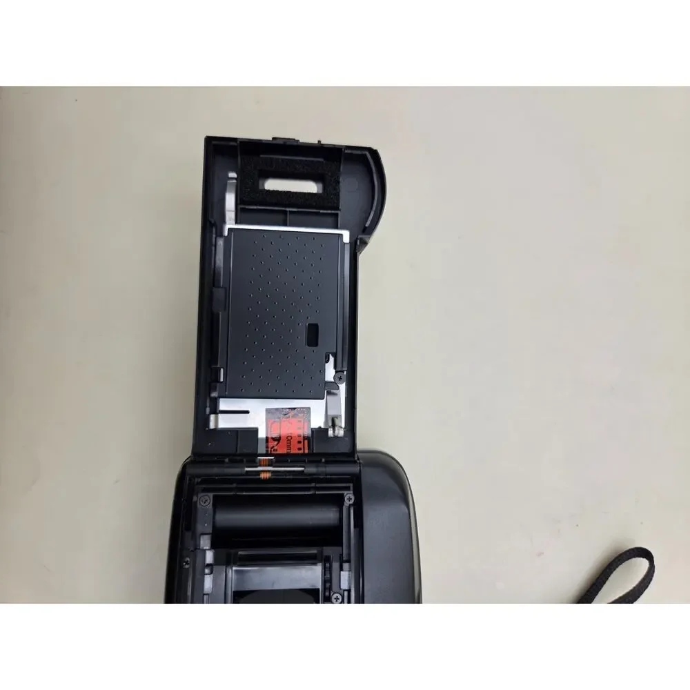 Nikon One Touch Zoom AF Quartz Date 35mm point and shoot film camera Black